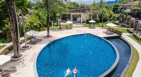 The Leaf on the Sands by Katathani Resort Resort in Khuekkhak