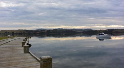 Mangonui Waterfront Apartment Motels Apartment in Northland