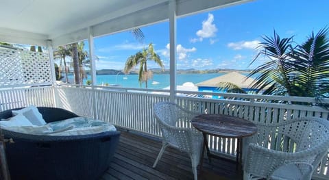 Mangonui Waterfront Apartment Motels Apartment in Northland