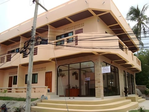 Orachon House Hotel in Ko Tao