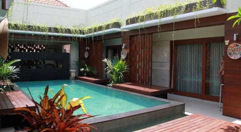 Putri Homestay Vacation rental in Denpasar