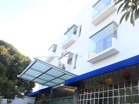 Kuta Airport Insta Hotel Hotel in Kuta