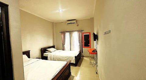 Hotel Warta Dua Hotel in Denpasar