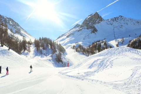 Rock Noir & Spa Hotel in Saint-Chaffrey