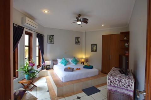 Villa Naga Maya Villa in Kuta