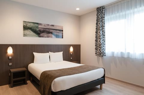 The Originals City, L'Haut' Aile, Coquelles-Calais Tunnel s/Manche L'HAUTAILE Hotel in Hauts-de-France