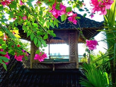 Bali Mountain Retreat Hotel in East Selemadeg
