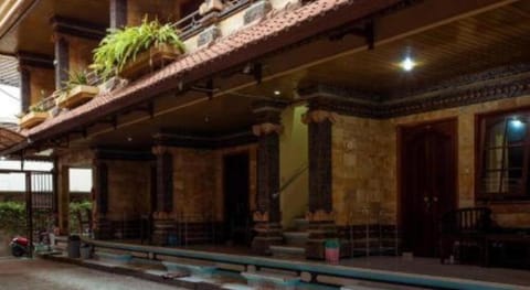 Segara Sadhu Inn Kuta Apartment in Kuta