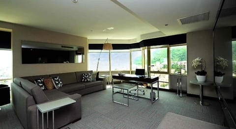 Ramada Encore Izmir Hotel in Izmir