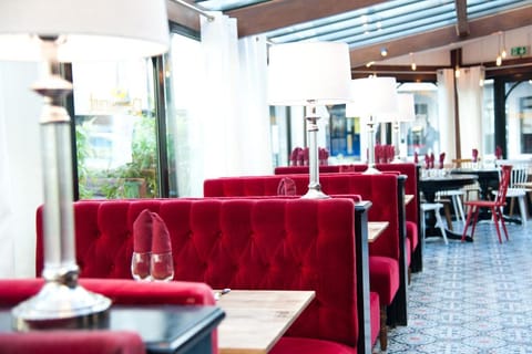 Ibis Saint Étienne - La Terrasse Hotel in Saint-Étienne