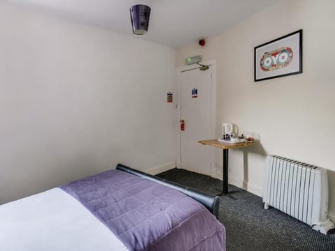 OYO Gin House Hotel Hotel in Greenock