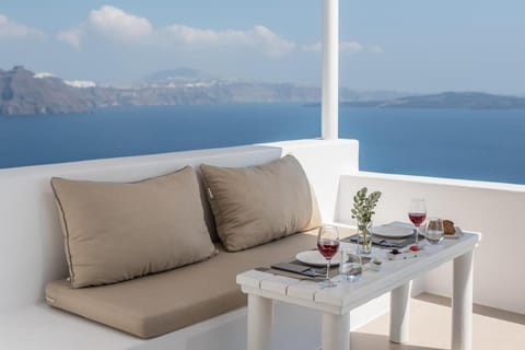 Aspaki by Art Maisons Hotel in Oia