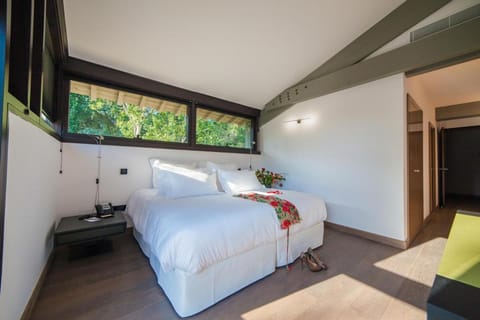 Domaine De Manville Hotel in Les Baux-de-Provence