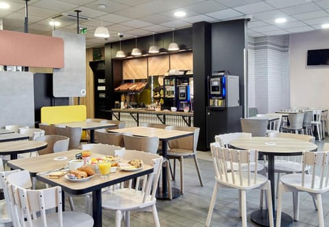 B&B Hôtel Paris Saint-Denis Pleyel Hotel in Saint-Denis, France