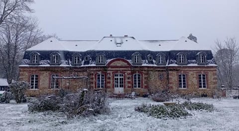 Chambres d'hôtes La Bourbelle Bed and Breakfast in Île-de-France