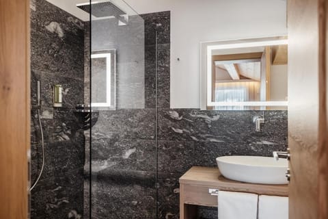 Residence Villa Trieste Apartment hotel in Corvara