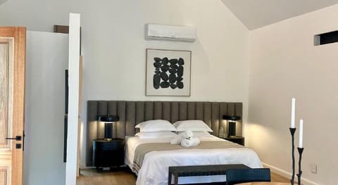 The Residence and Cottage at Haskell Vineyards Farm Stay in Stellenbosch