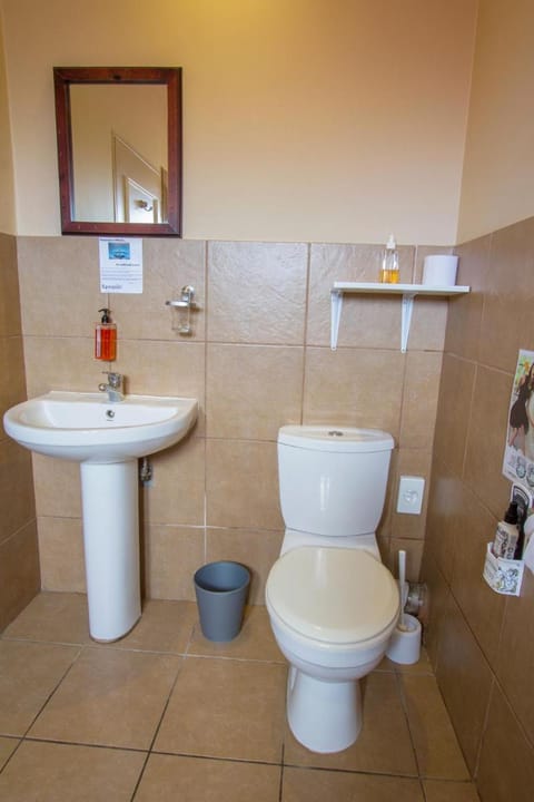 Ramasibi Guest Services Bed and Breakfast in Cape Town