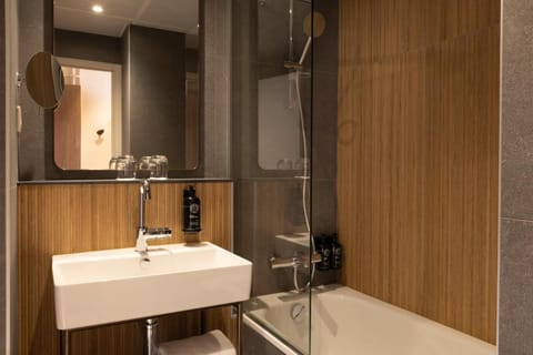 Hotel Le Cardinal Hotel in Paris