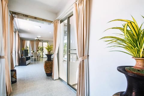 Mountain View Private Villa Villa in Krabi Changwat