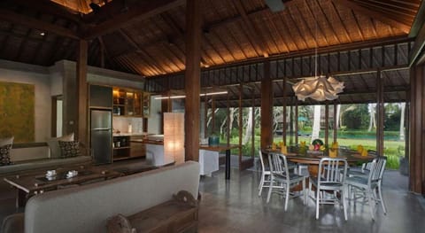 Puri Tupai Villa in Sukawati