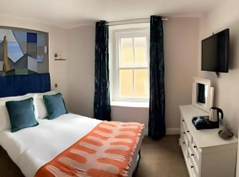 Hairy Lemon Hotel in Alnwick