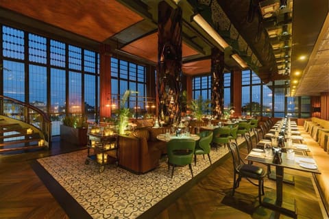 Double-Six Luxury Hotel Seminyak Hotel in Kuta