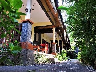 Dhitabila Bungalow Dive Vacation rental in Abang