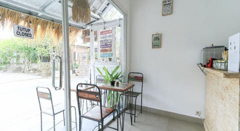 The Wina Echo Beach Guest House Bed and Breakfast in North Kuta