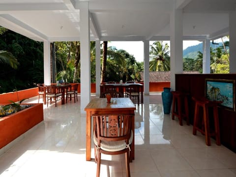 Tepi Sungai Guest House Hotel in Sidemen