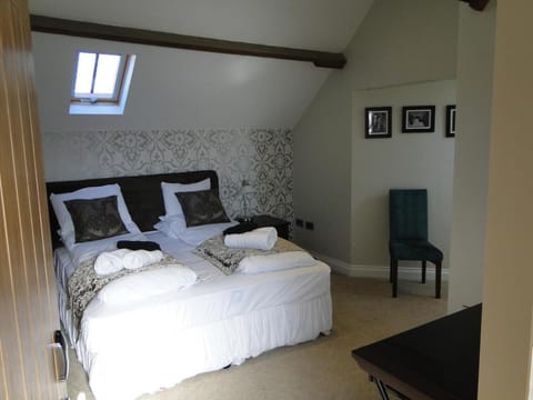 The Maypole at Wellow Hotel in Newark and Sherwood District