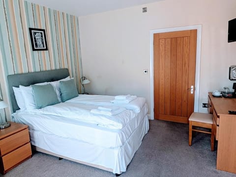 The Maypole at Wellow Hotel in Newark and Sherwood District