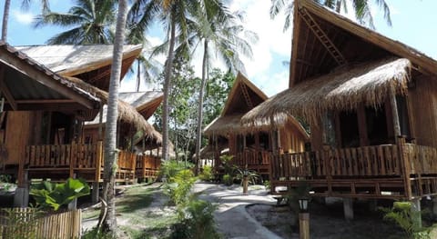 Lazy Days Bungalows Hotel in Sala Dan