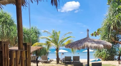 Lazy Days Bungalows Hotel in Sala Dan