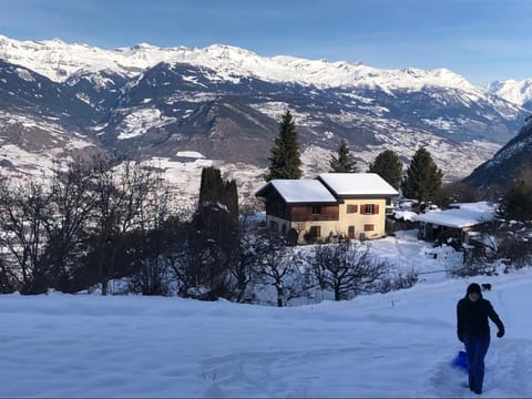 Domaine Bellevie BnB Bed and Breakfast in Sion