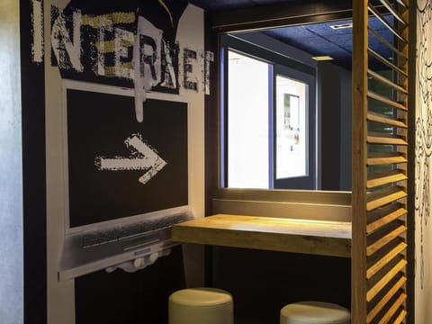 ibis budget Versailles Chateau Saint-Cyr Hotel in Île-de-France