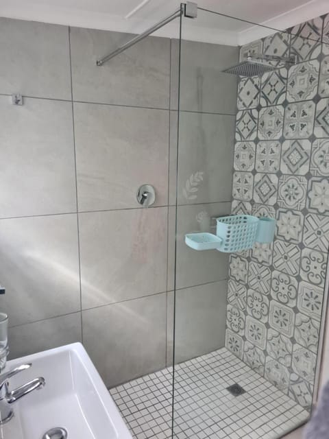 Suidersee Block 1, Hartenbos Apartment in Western Cape