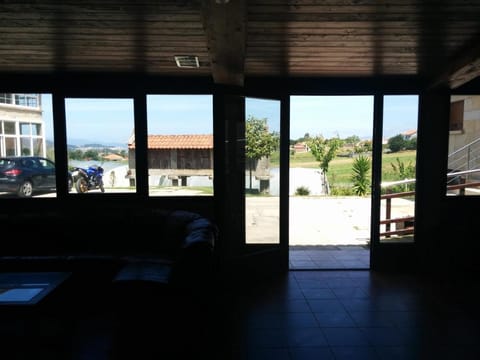 Casa Codesal Apartamentos Apartment in O Salnés