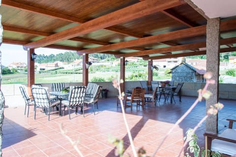 Casa Codesal Apartamentos Apartment in O Salnés