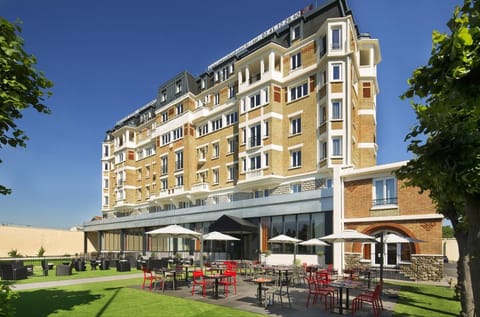 Executive Hôtel Paris Gennevilliers Hotel in Île-de-France