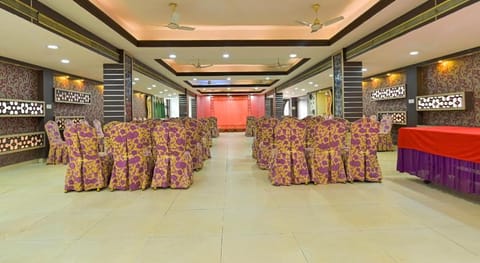 The Byke Boutique - Hotel Grassfield - Jaipur Resort in Jaipur