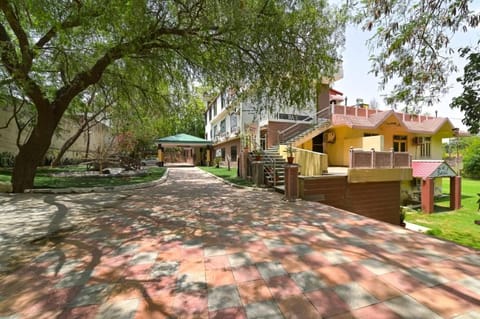 The Byke Boutique - Hotel Grassfield - Jaipur Resort in Jaipur