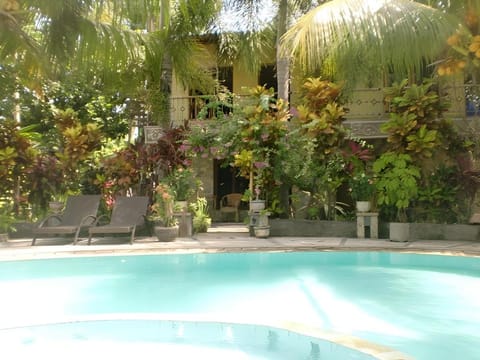 Deutsches-Eck Rikesti Hotel Campground/
RV Resort in Bali