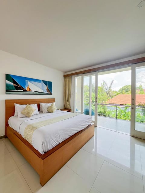 Apple Suite Bed and Breakfast in North Kuta