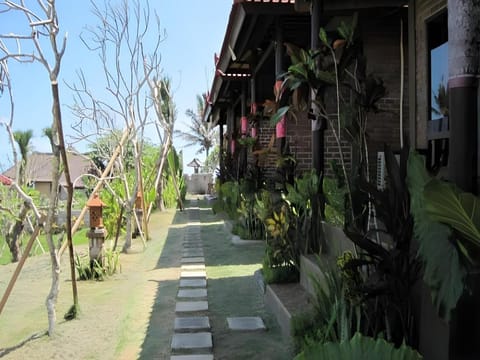Gubug Balian Beach Bungalow Bed and Breakfast in West Selemadeg