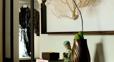 Room & Vespa Suite 1 Bed and Breakfast in Kuta