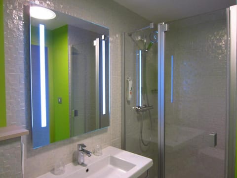 ibis Styles Saint Malo Port Hotel in St-Malo