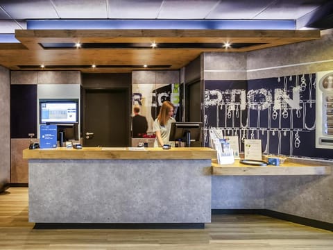 ibis Budget Courbevoie Paris La Defense Hotel in Courbevoie