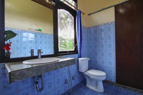 Suwar Bungalows Inn in Payangan