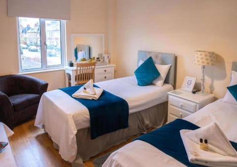 OYO Lonsdale Guest House Hotel in Oxford